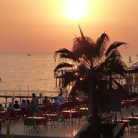 Mirador & 4* Konaklı