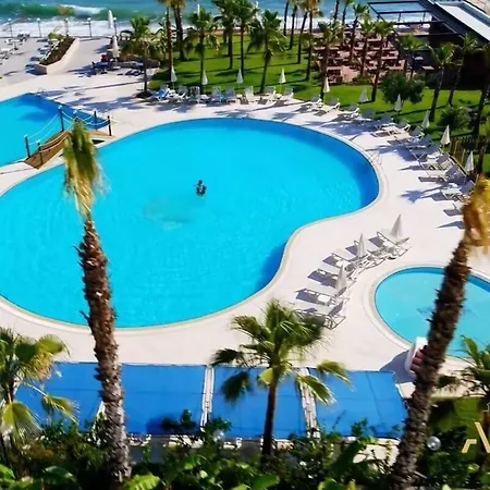 Отель Mirador & 4*