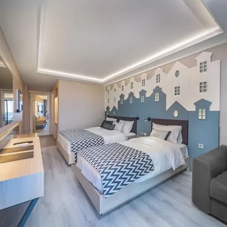 Отель Mirador & 4*