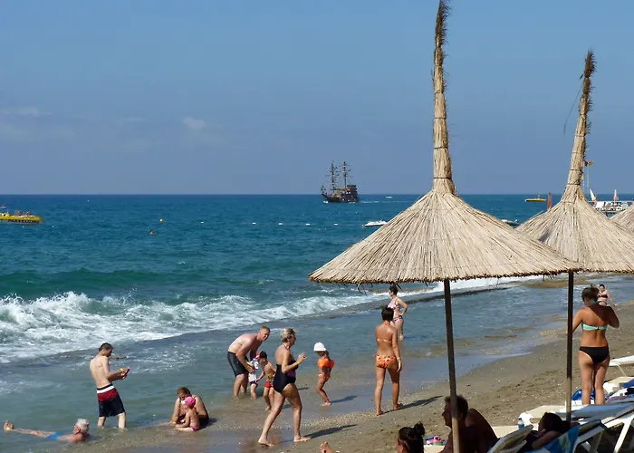 Mirador & Hotell Konaklı