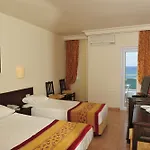 Mirador & מלון קונאקלי