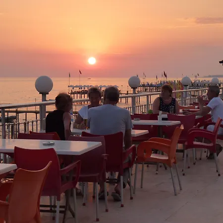 Hotel Mirador & 4*