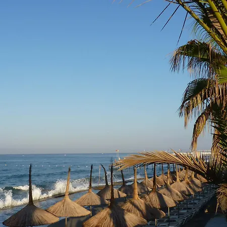 Mirador & 4*